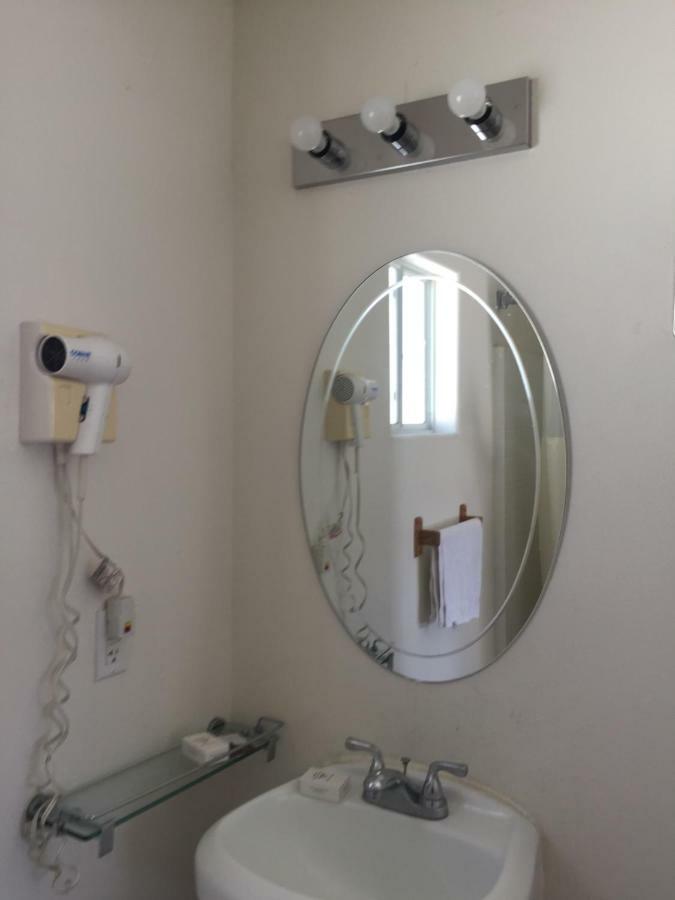 نيدلز River Valley Inn المظهر الخارجي الصورة