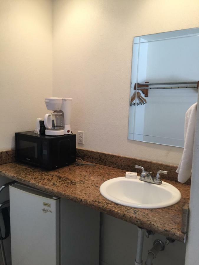 نيدلز River Valley Inn المظهر الخارجي الصورة